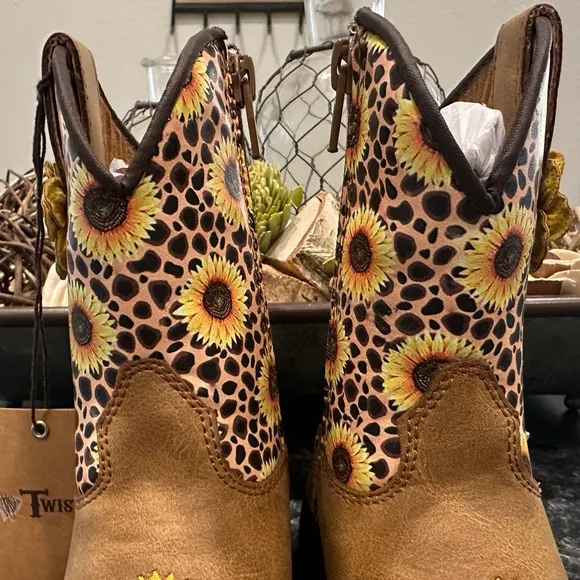 New! Twister Toddler Sunnies Tan &amp; Cheetah Sunflowers Square Toe Cowboy Boots