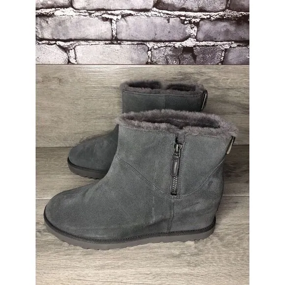 NEW UGG WOMEN'S CLASSIC FEMME ZIP MINI GREY / GRAY ANKLE BOOTS SIZE 11 1117535