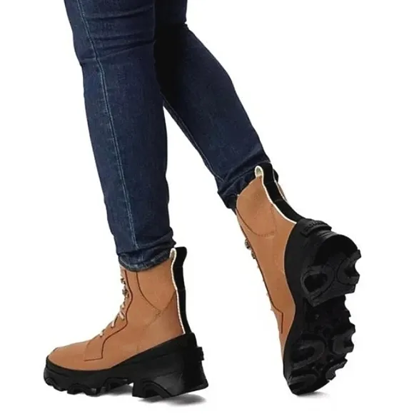 New w/Box Sorel Women's Brex Leather Lace-Up Waterproof Boot Size 5