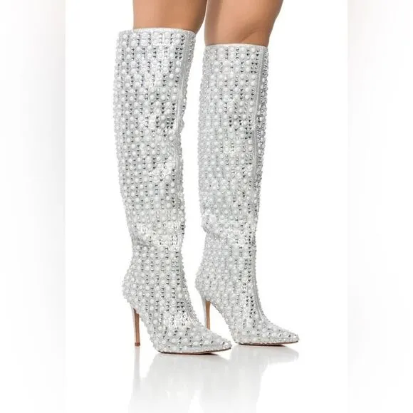 NIB Azalea Wang Lynlee Silver Boot