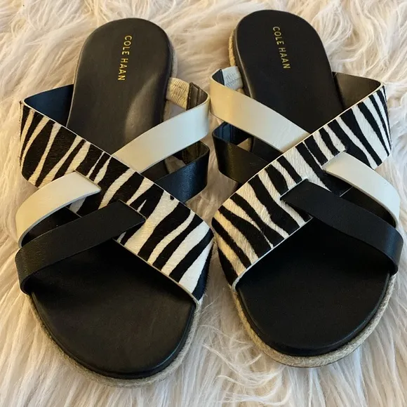 NIB COLE HAAN cowhide leather sandals zebra print