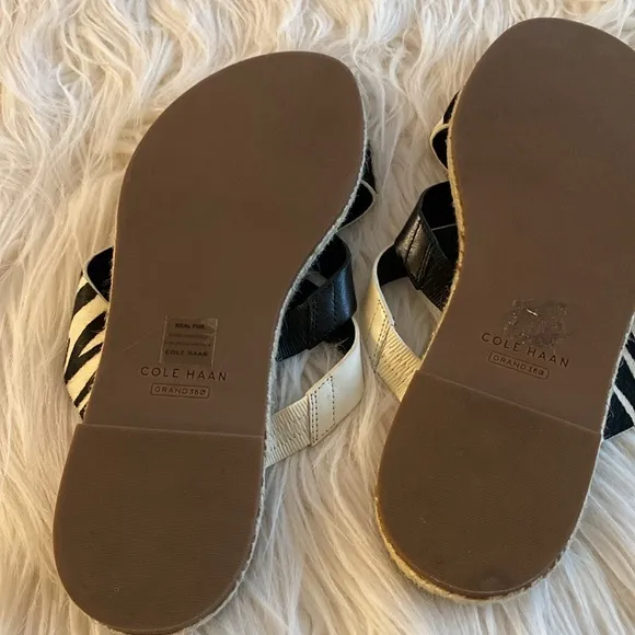 NIB COLE HAAN cowhide leather sandals zebra print