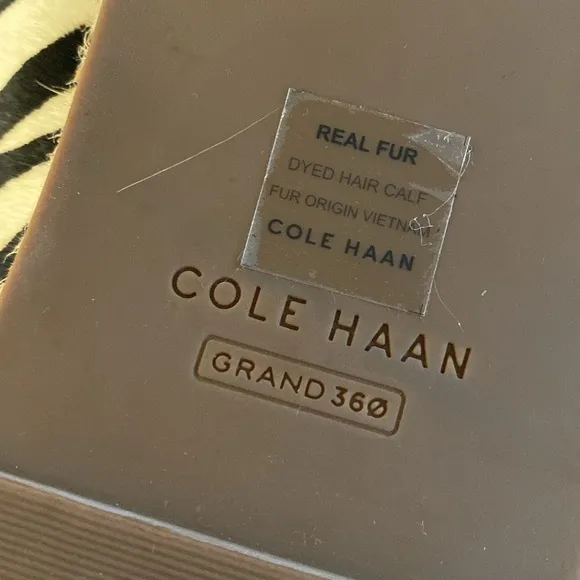 NIB COLE HAAN cowhide leather sandals zebra print