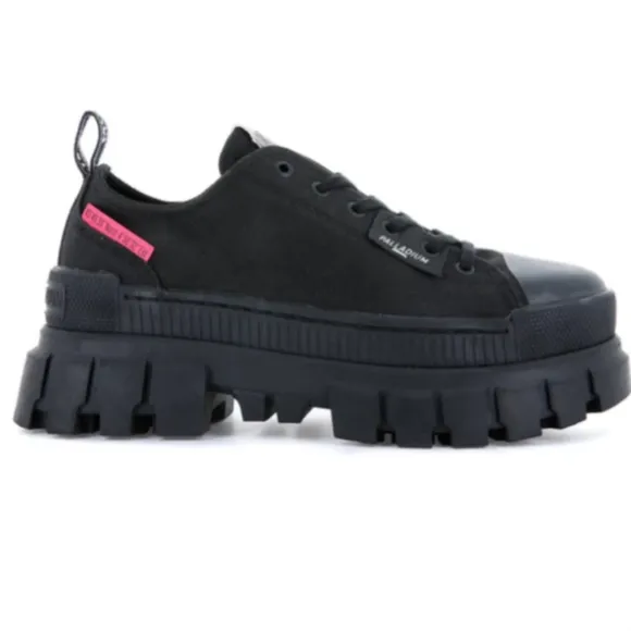 NIB Palladium Women's REVOLT LO TX 6.5 Black Shoes