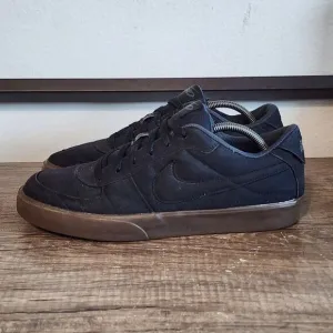 Nike 6.0 Mavrk Low 2 Men's Skate Shoes Size 10.5 Black/Gum