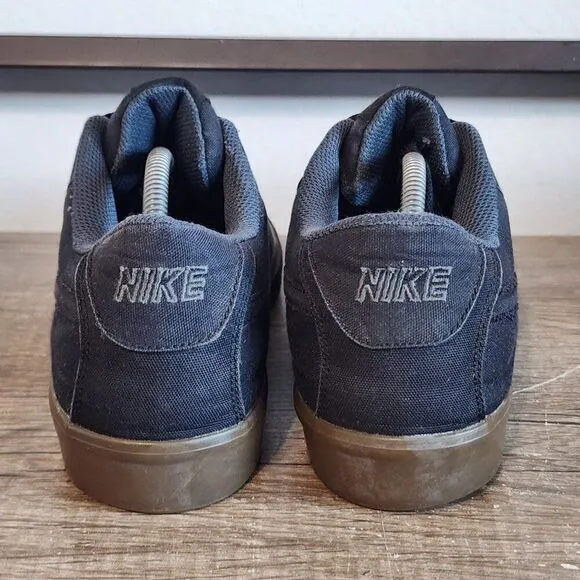 Nike 6.0 Mavrk Low 2 Men's Skate Shoes Size 10.5 Black/Gum