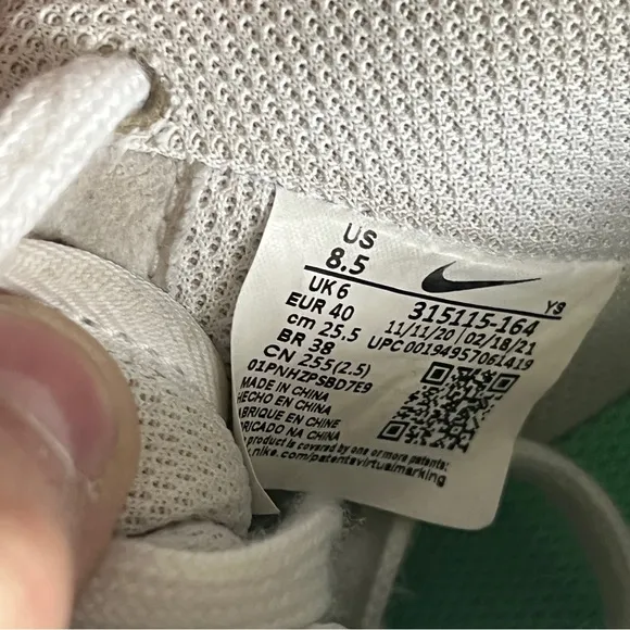 Nike Air Force 1 ‘07 315115-164 Women’s sz. 8.5 White Green Glow w/Box