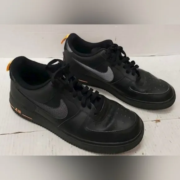 NIKE AIR FORCE 1 ‘07 LV8 ‘CUT-OUT’ Men’s Size 12 MSRP $230