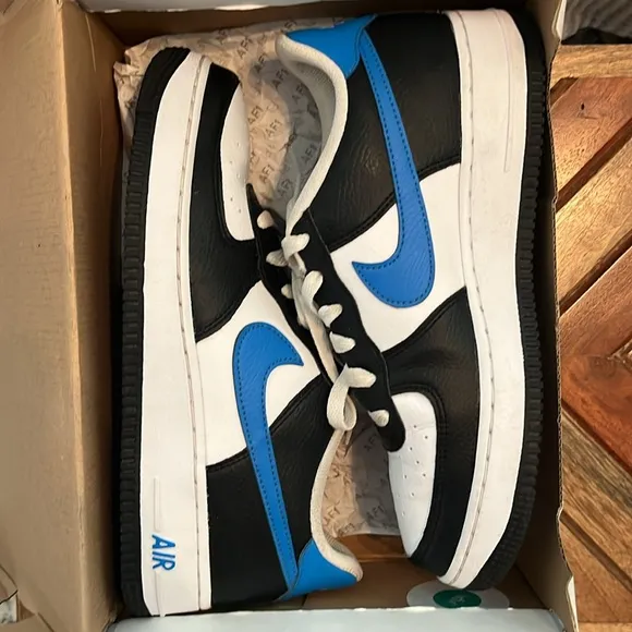 Nike Air Force one tennis shoes