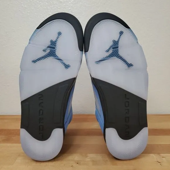 Nike Air Jordan 5 Retro SE UNC University Blue Black White DV1310 401 Mens Shoes