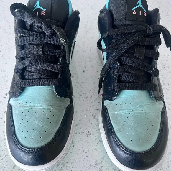 Nike Air Low Shoes Black and Teal Sneakers with Silver Swoosh