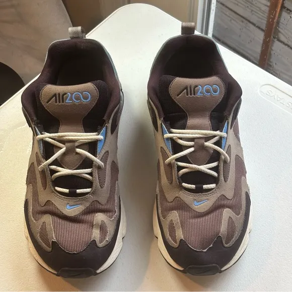 Nike Air Max 200 Pastel Blue Men’s Size 10.5 | Stylish Comfort Sneakers