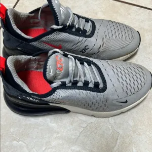 Nike Air Max 270 Boys Gray and Red Shoes