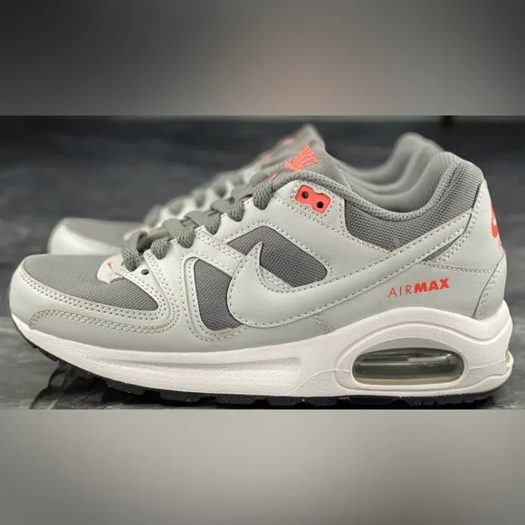 Nike Air Max Command Flex 'Grey White Women Size 6