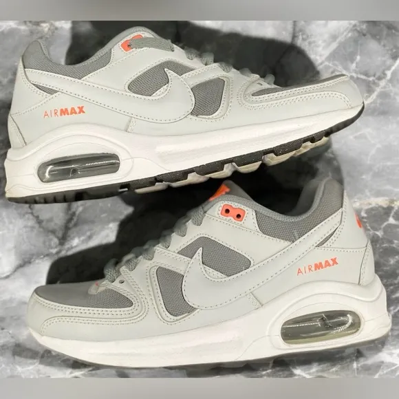 Nike Air Max Command Flex 'Grey White Women Size 6