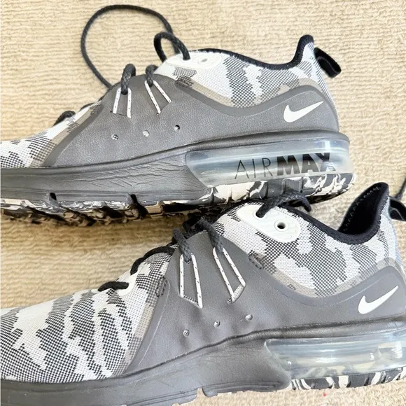 Nike Air Max Sequent 3 black and white Camo Sneakers good condition size 10