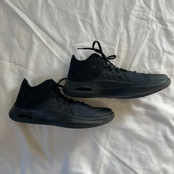 Nike Air Versitile III Men's Green &amp; Black Basketball Shoes Size 8 (AO4430 002)