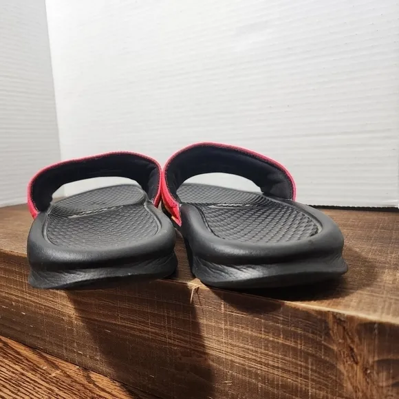 NIKE - Benassi JDI Rainbow Slide Sandals