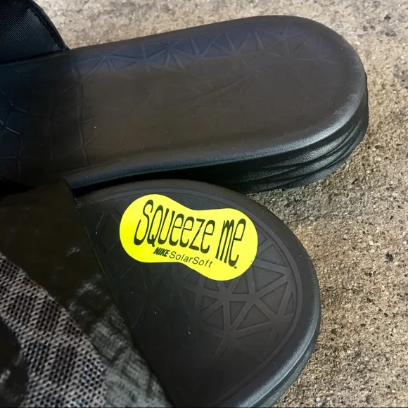 NIKE BENASSI SOLARSOFT SLIDES JDI BLACK  RAIDERS