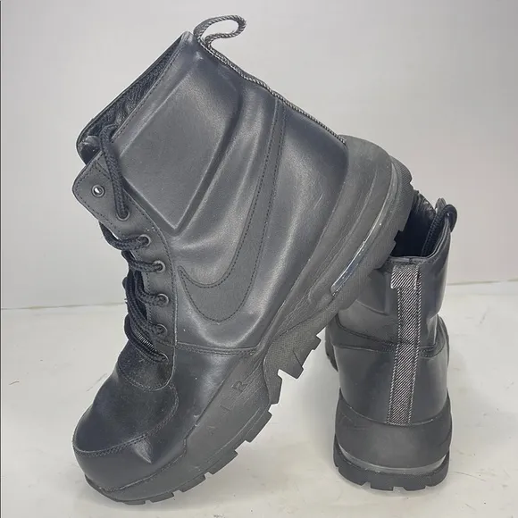 Nike Black Air Max Goatrra 2.0High-Top Boots