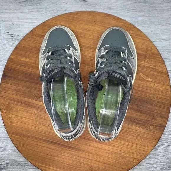 Nike Dunk Low SE (PS) Iron Gray Phantom Ghost Green Size 1Y Halloween DQ6216-001
