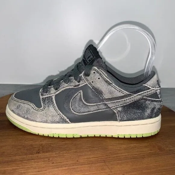 Nike Dunk Low SE (PS) Iron Gray Phantom Ghost Green Size 1Y Halloween DQ6216-001