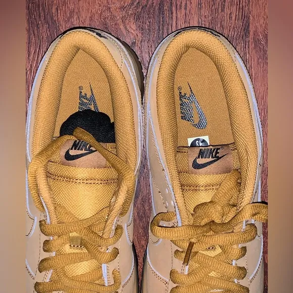 Nike Dunk size 13 Men's Tan Sneakers