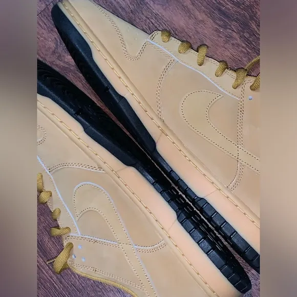 Nike Dunk size 13 Men's Tan Sneakers
