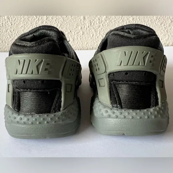 Nike Huarache Run Low Sequoia - Black/Gray Toddler Size 6