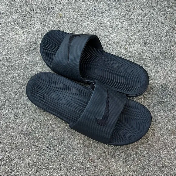 NIKE KAWA SLIDE SLIDES FLIP FLOP SANDALS SWOOSH BLACK BLACKS ANTHRACITE MENS