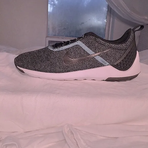 Nike Lunarestoa 2 Essential Knit