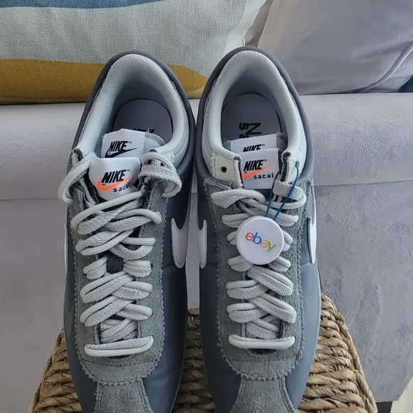 Nike Men's Gray Sneakers/ Sacai Size US 12.