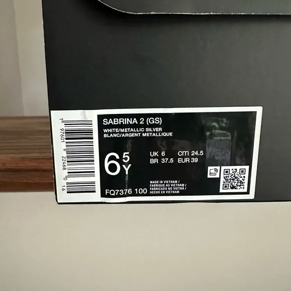 Nike Sabrina Ionescu Kids Sneakers - White and Silver