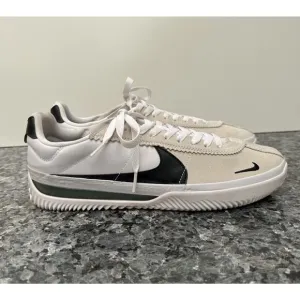 Nike SB BRSB Mens Sz 10.5 White Black Skate Shoes Blazer Bruin Cortez DH9227-101