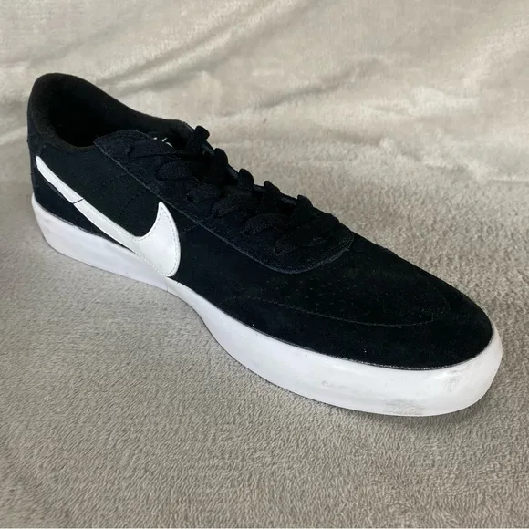 Nike SB Heritage Vulc Men's Sneakers Size 10 Black White Suede Skate Shoes NEW
