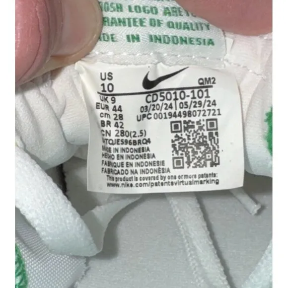 Nike SB Heritage Vulc Mens Suede Athletic Skate Shoes Size 10 White Green Gum