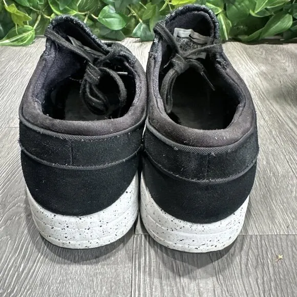 Nike SB Janoski Max Suede Skate Shoes Men Size 11.5 Suede Black White 685299-002