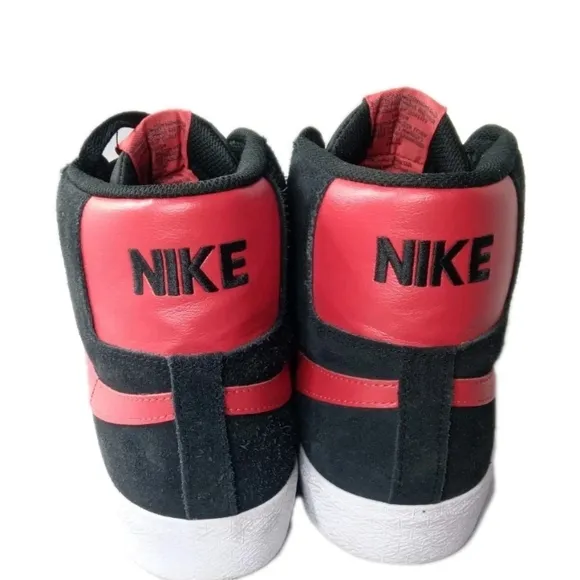 Nike SB Zoom Blazer Mid Skate Shoes Men's Size 11 Black~White~Red~FD0731-002
