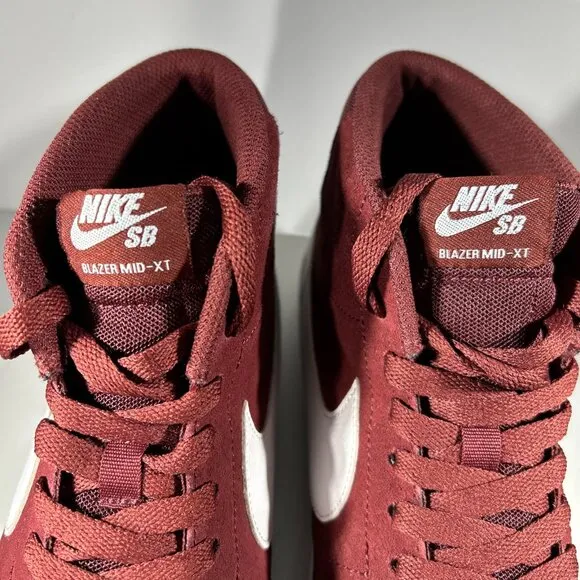 Nike SB Zoom Blazer Mid-XT Shoes Mens Size 10 Team Maroon Red Sneaker USED TWICE