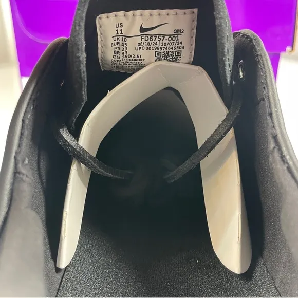 Nike SB Zoom Janoski OG  Mens Size 11 Black White Athletic Skate Shoes