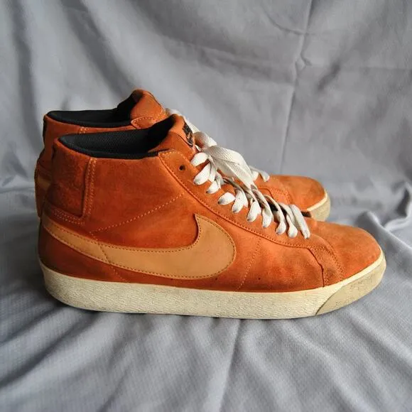 Nike Skate Board Orange High Top Shoes w/ Orange Swoosh Size: 12