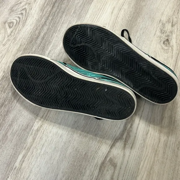 Nike Skateboarding SB Zoom Stefan Janoski Skate Shoes Wood Grain Mint 652975-301