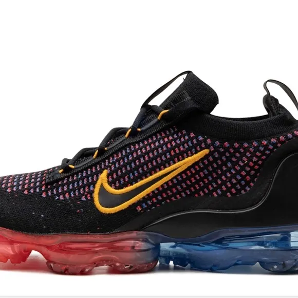 Nike vapor max kid shoes size 3.5 Y.