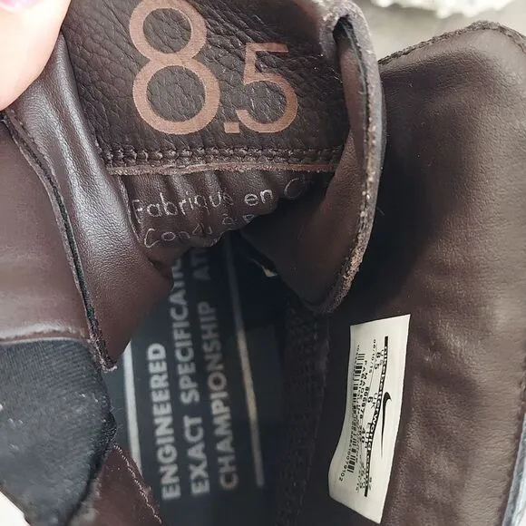 Nike Zoom Kynsie Waterproof Brown Boots Sz 8.5