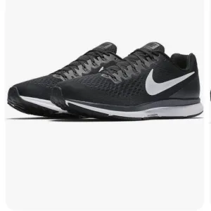nike zoom pegasus 34 black Running Shoes size 10
