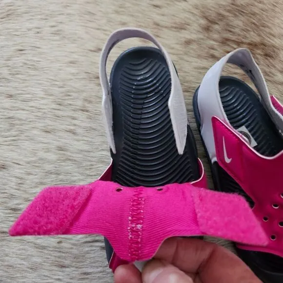 Nike Sunray Protect 2 Toddler Girls Sandals in Pink Size 10 NEW