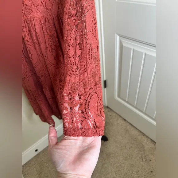 NTM: Molly Bracken Terracotta Rust Lace Tiered Dress with Sheer Sleeves Size M