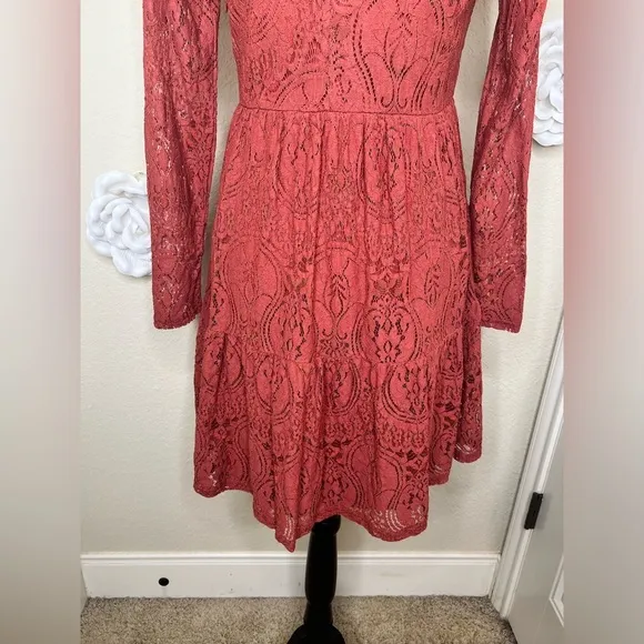 NTM: Molly Bracken Terracotta Rust Lace Tiered Dress with Sheer Sleeves Size M