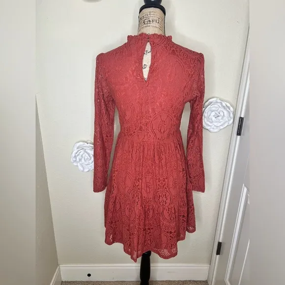 NTM: Molly Bracken Terracotta Rust Lace Tiered Dress with Sheer Sleeves Size M