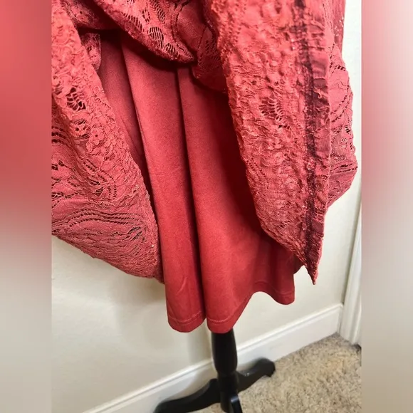 NTM: Molly Bracken Terracotta Rust Lace Tiered Dress with Sheer Sleeves Size M